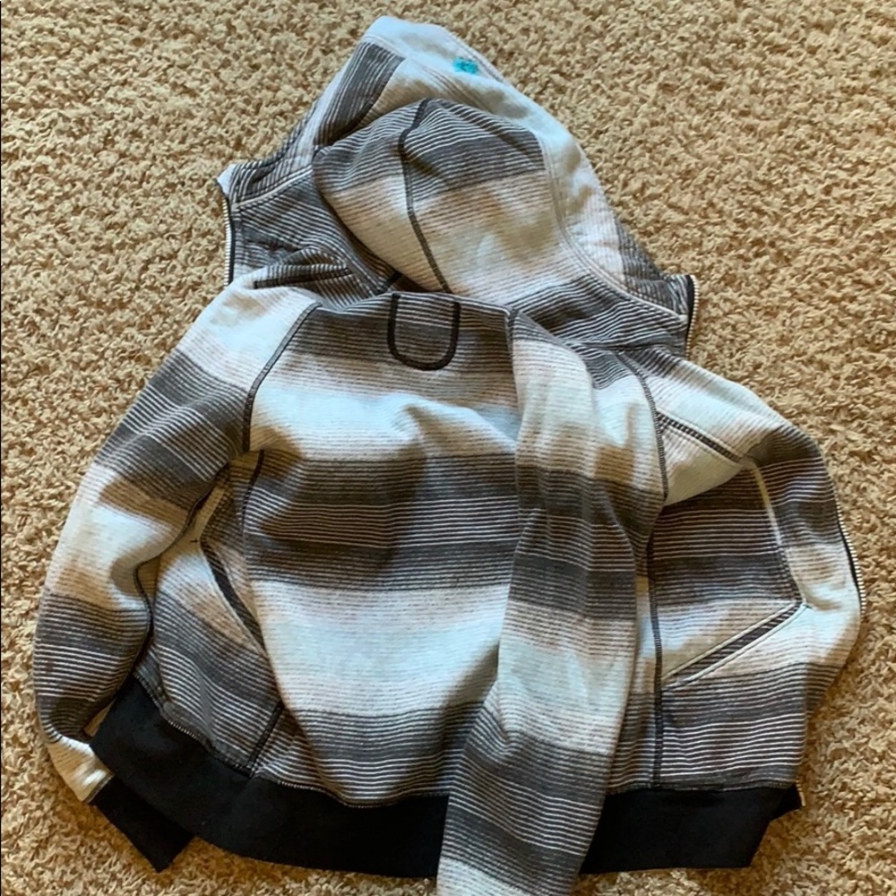 Ivivva light blue stripped hoodie